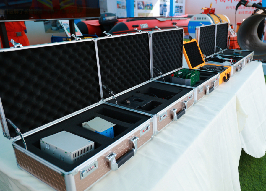 CDC872D3518EF6FEE9BEE833ECE_B0C0B859_112F85.jpeg?e= CDC872D3518EF6FEE9BEE833ECE_B0C0B859_112F85.jpeg?e=