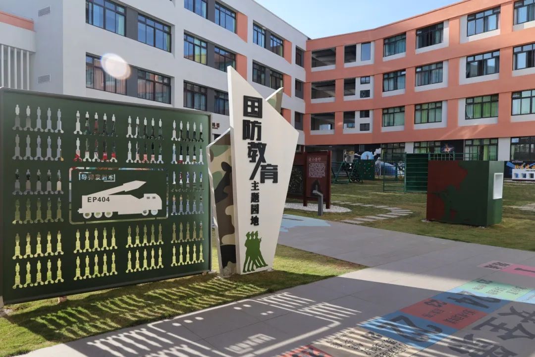 DB5F8672A18B406F1E86964421D_3EFBC675_20395.jpg?e= 05.jpg