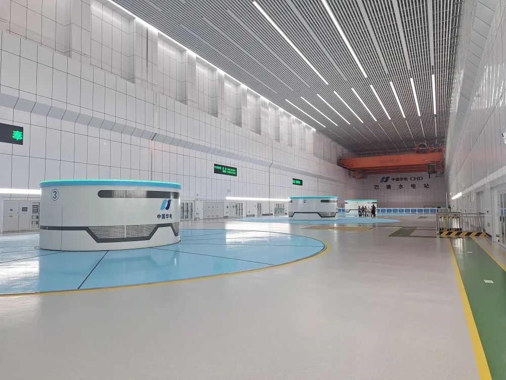 9C32A1780CC52B374570035EBBE_A5E50F9C_1E949.jpg?e= ͼƬ